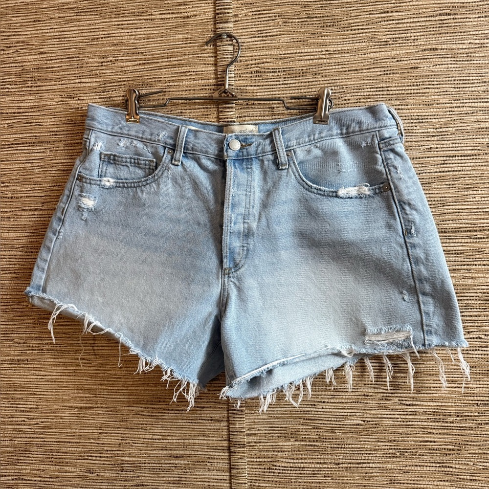 Universal Thread Jean Shorts Women 12 Mid-Rise 90s Baggy 100% Cotton Cut Off